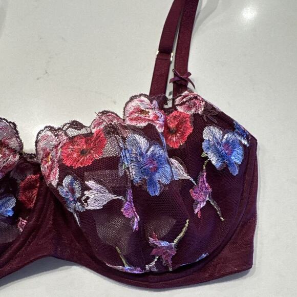 Victoria’s Secret 32DD Dream Angels Floral Push Without Padding Embroidered Bra - Picture 2 of 7